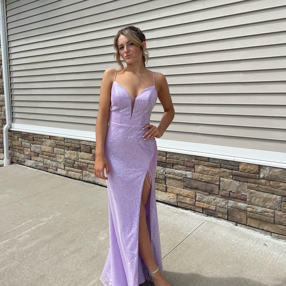 Prom dress - Picture 3 of 3
